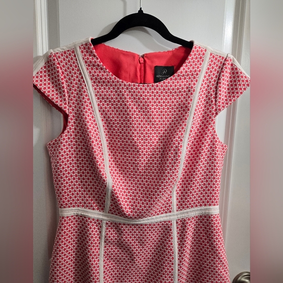 Adrianna Papell Guava Dot w/Contrast Ivory Piping U-Neck Texture Knit Dress - Picture 3 of 10